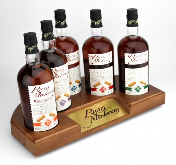 Malecon Rum Set 12, 15, 18, 21 und 25 Jahre inkl.Barständer